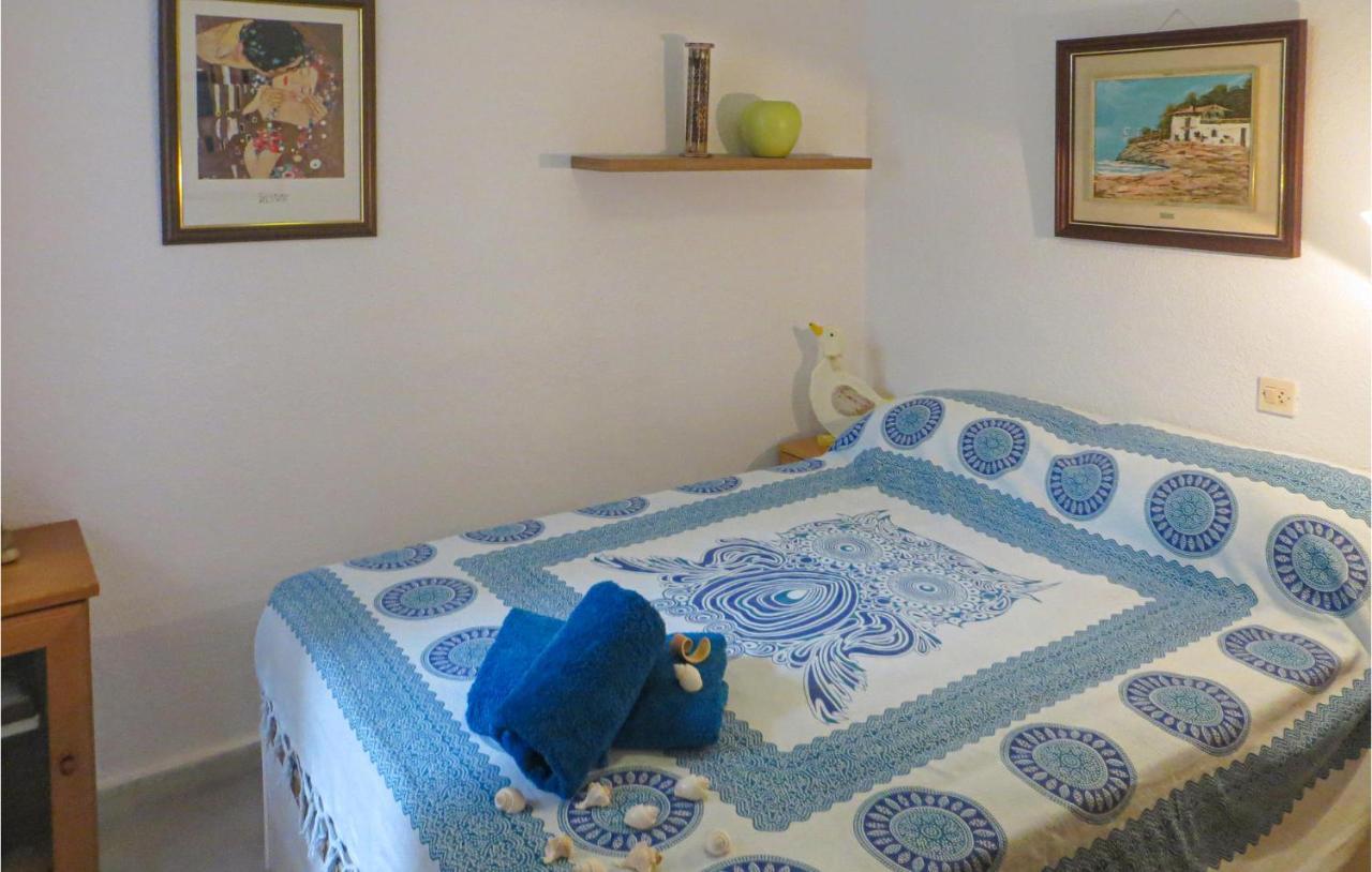 Pet Friendly Home In Torrevieja With Kitchen 外观 照片